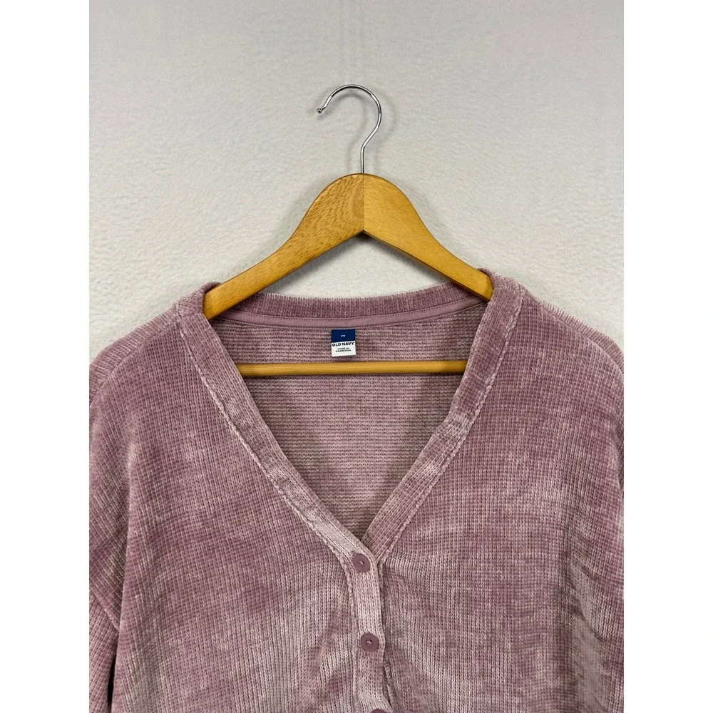 Old Navy Soft Chenille Knit Womens Medium Mauve Purple Cropped Button Cardigan